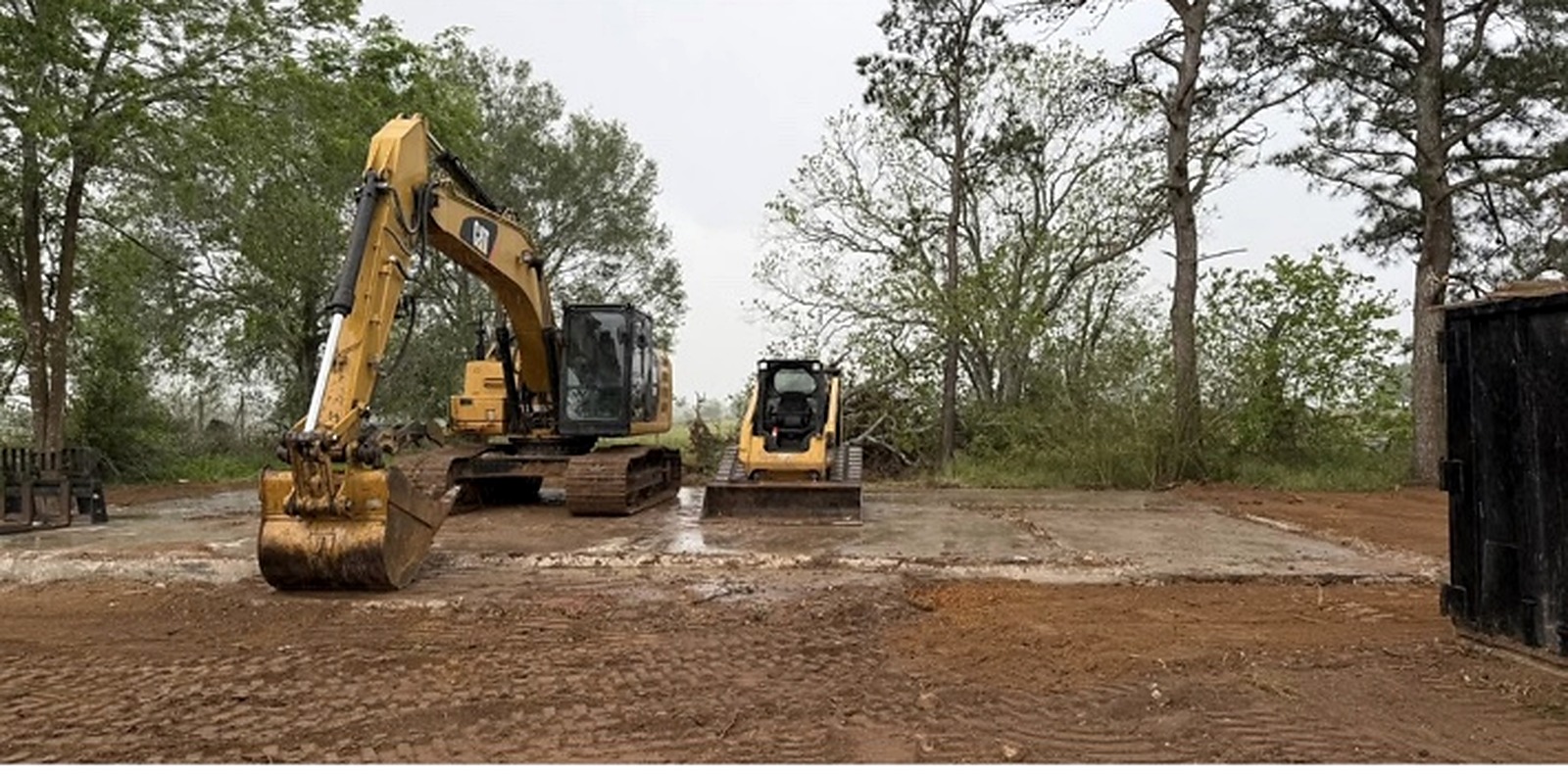 GSI heavy equipment on a Texas jobsite